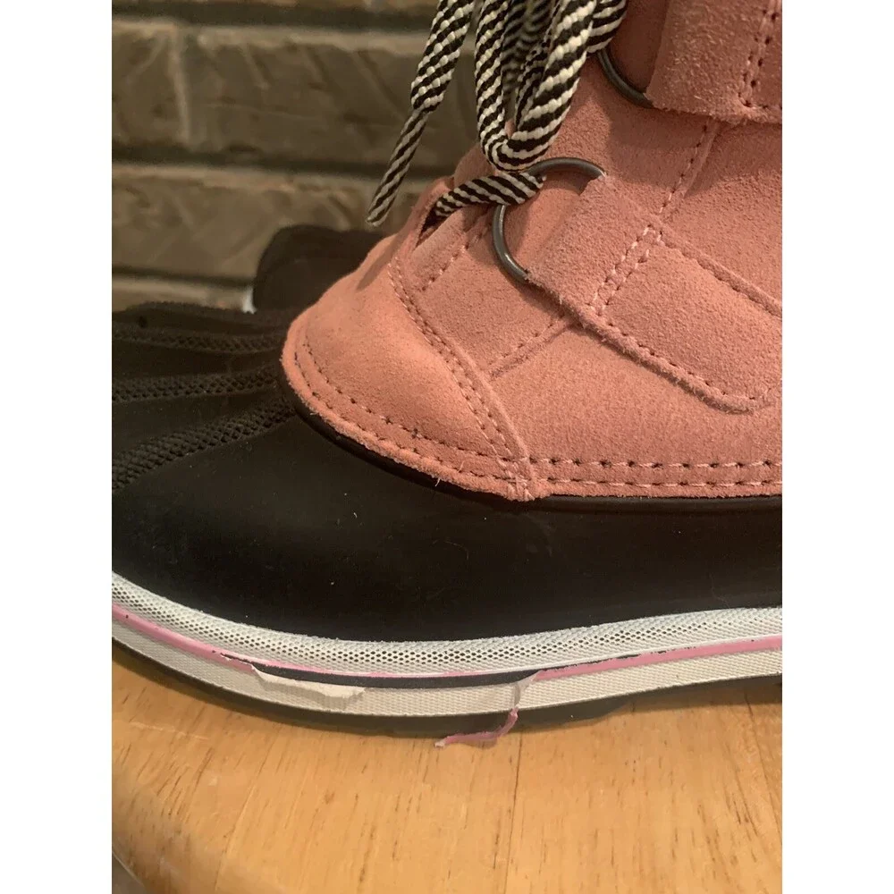 Cat And Jack Pink/ Black/ White Leather/ Rubber Girl’s Lined Boots Size 3